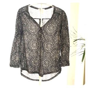 Patterned blouse